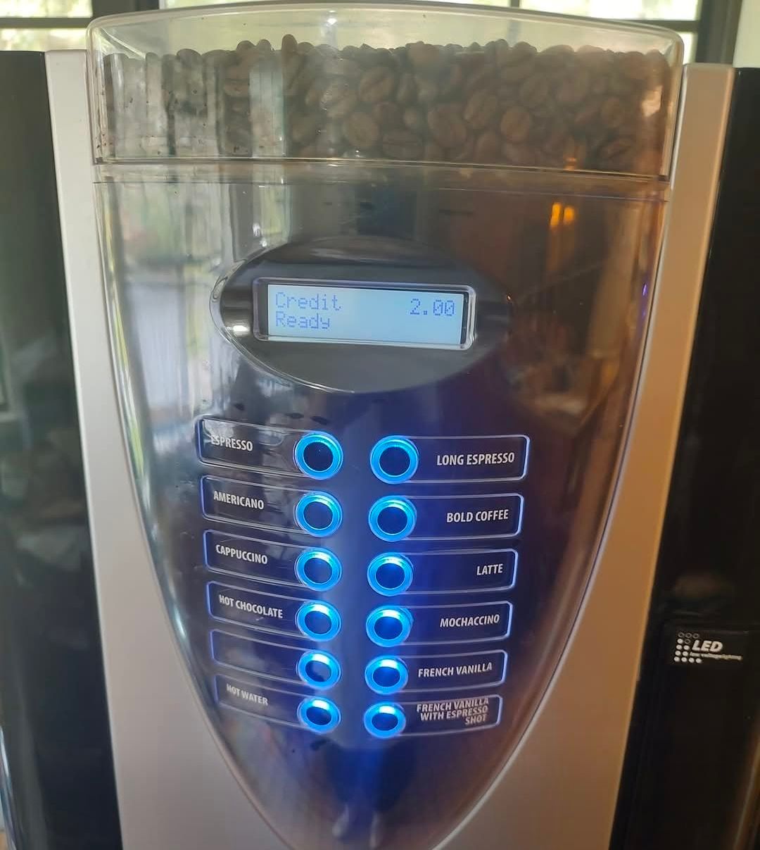 Self-service coffee machine drink controls